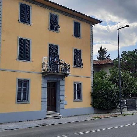 卢卡 Finestra Sul Borgo酒店 外观 照片
